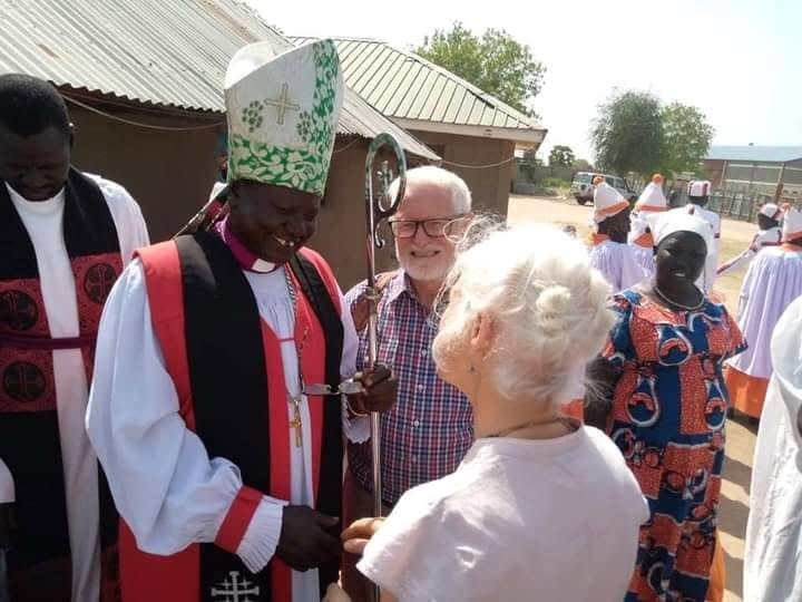 Community worship gathering at Bor Diocese